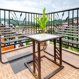 https://nor-villa-rooftop.tophotelslangkawi.com